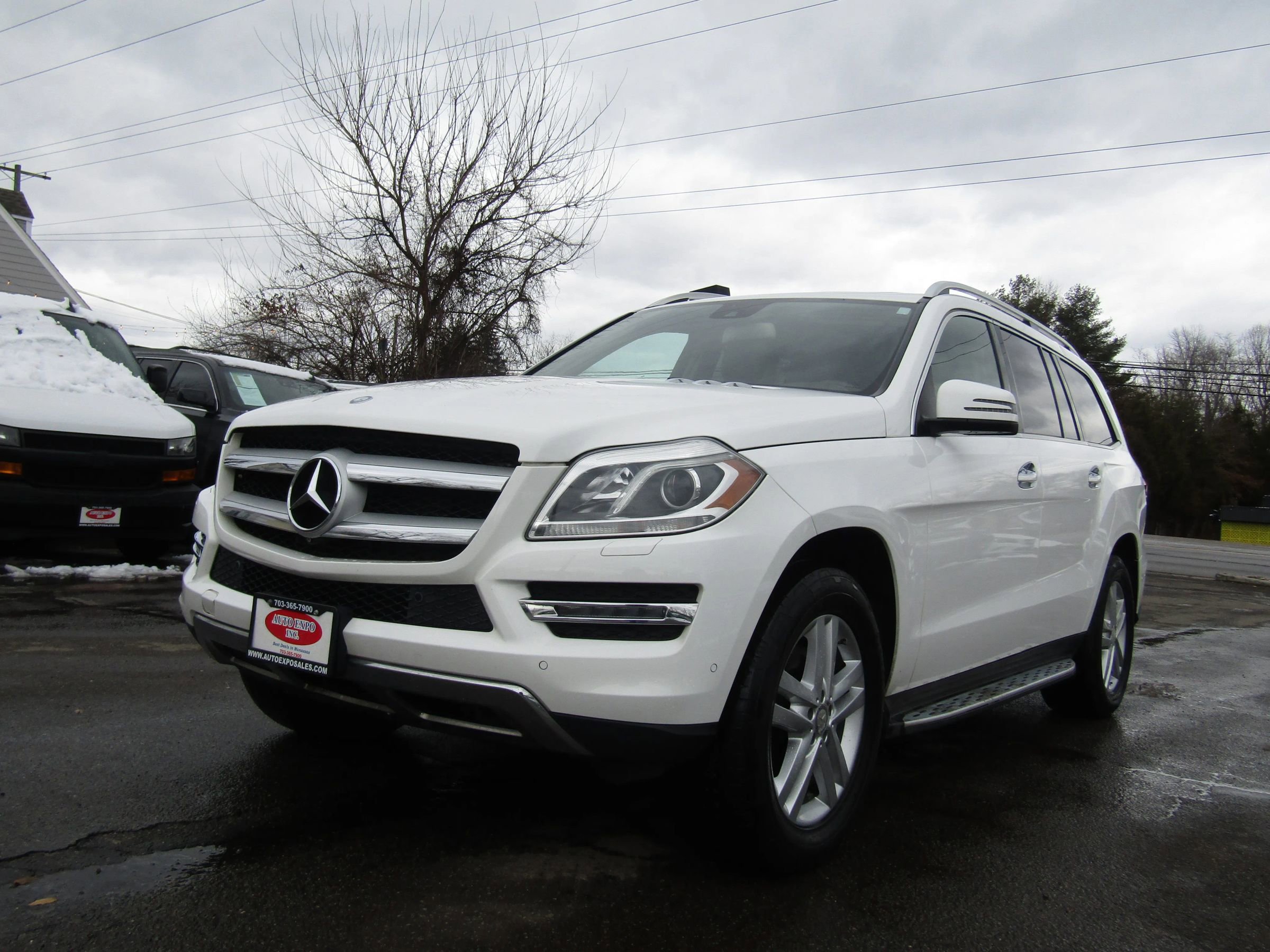 Used 2015 Mercedes-Benz GL 320 BlueTEC 4MATIC image 3