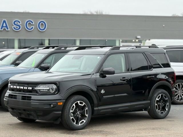 Certified 2021 Ford Bronco Sport Outer Banks w/ Outer Banks Package (96D) image 33