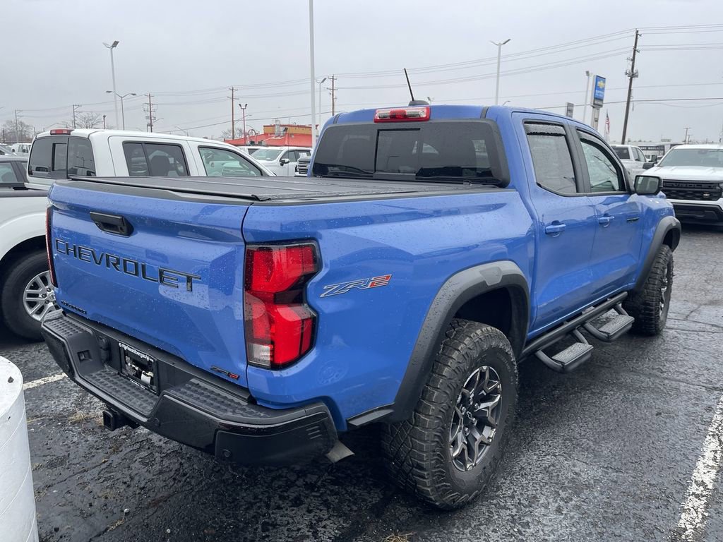 Used 2025 Chevrolet Colorado ZR2 w/ Technology Package image 18