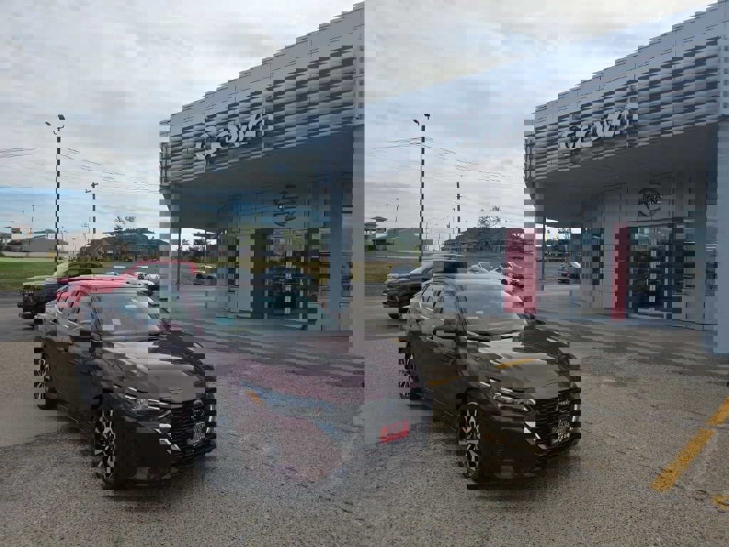 New 2025 Nissan Sentra SV