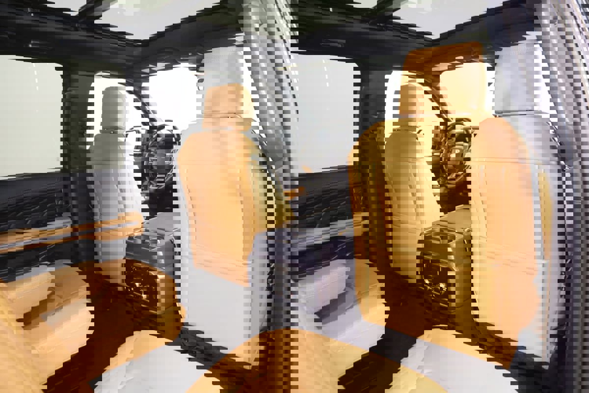 Used 2024 Ford Expedition Max Platinum AWD/4WD image 18