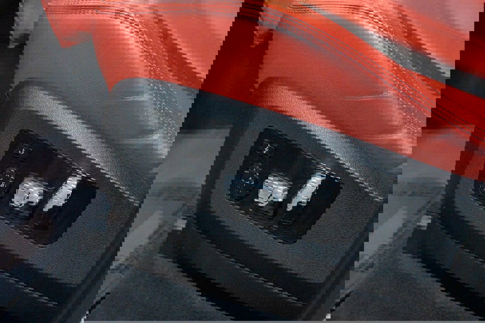 Used 2021 BMW X5 M w/ Competition Package image 22