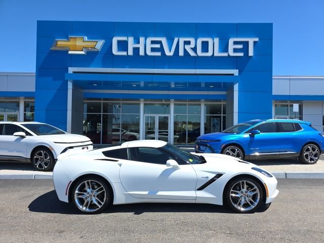 Used 2015 Chevrolet Corvette Stingray Coupe w/ 2LT Preferred Equipment Group RWD image 2