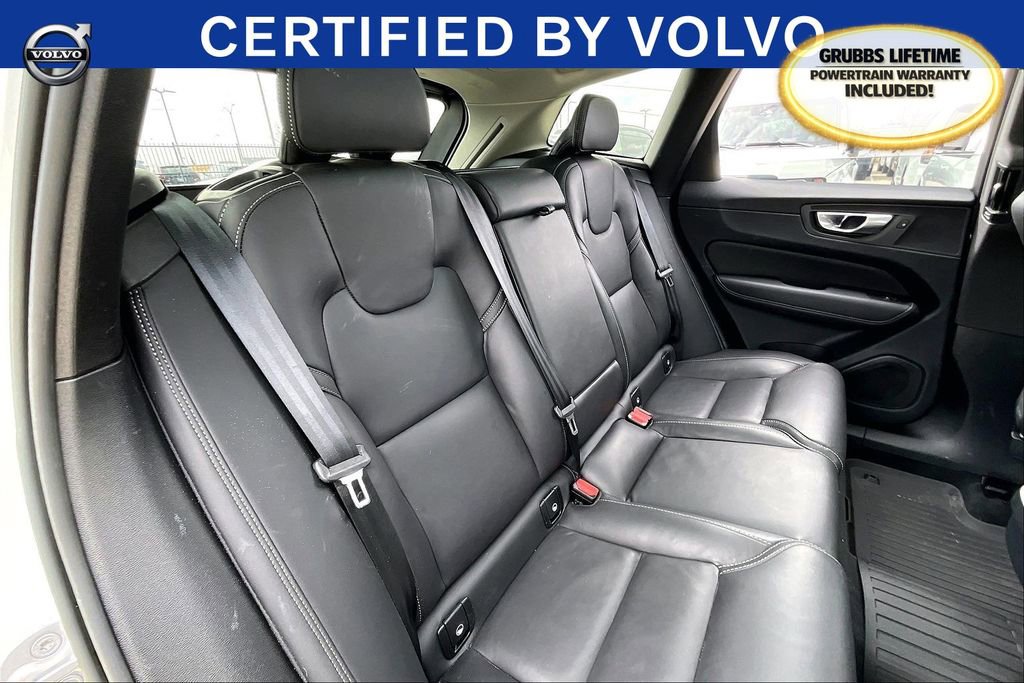 Certified 2023 Volvo XC60 B5 Ultimate w/ Protection Package Premier image 36