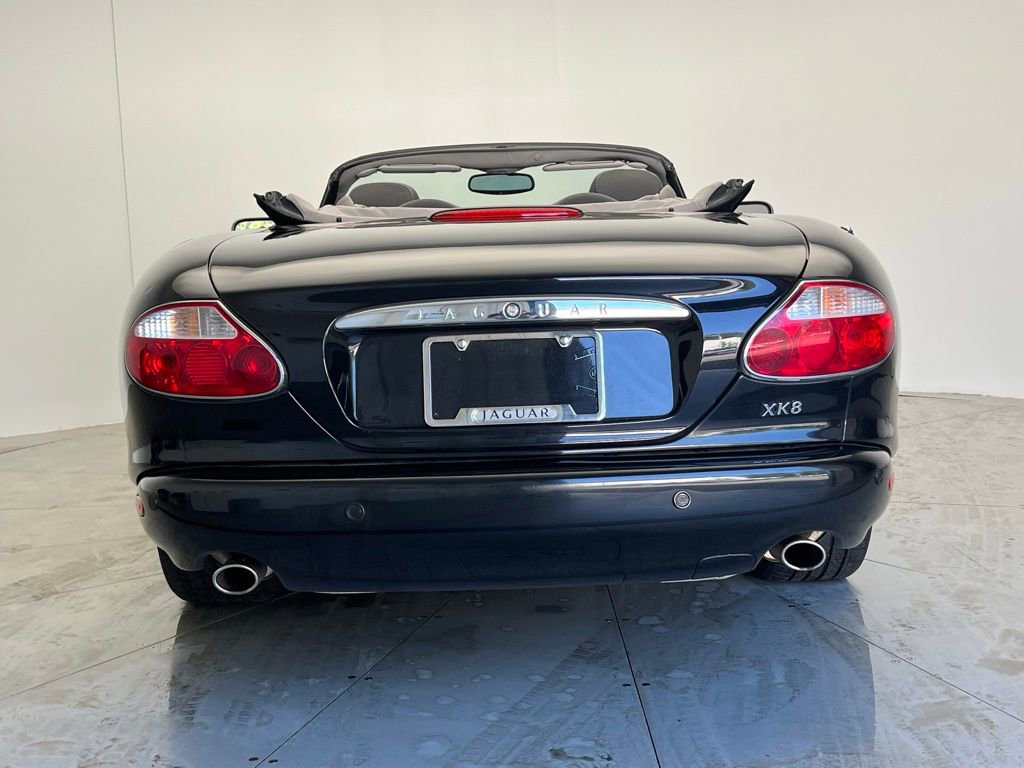 Used 2002 Jaguar XK8 Convertible RWD image 21