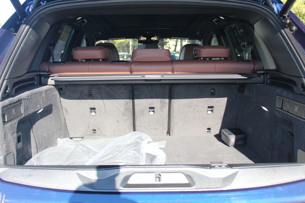 New 2026 BMW X5 xDrive50e w/ Executive Package image 7