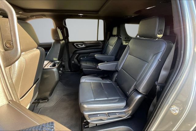Used 2023 Chevrolet Suburban Z71 AWD/4WD image 24