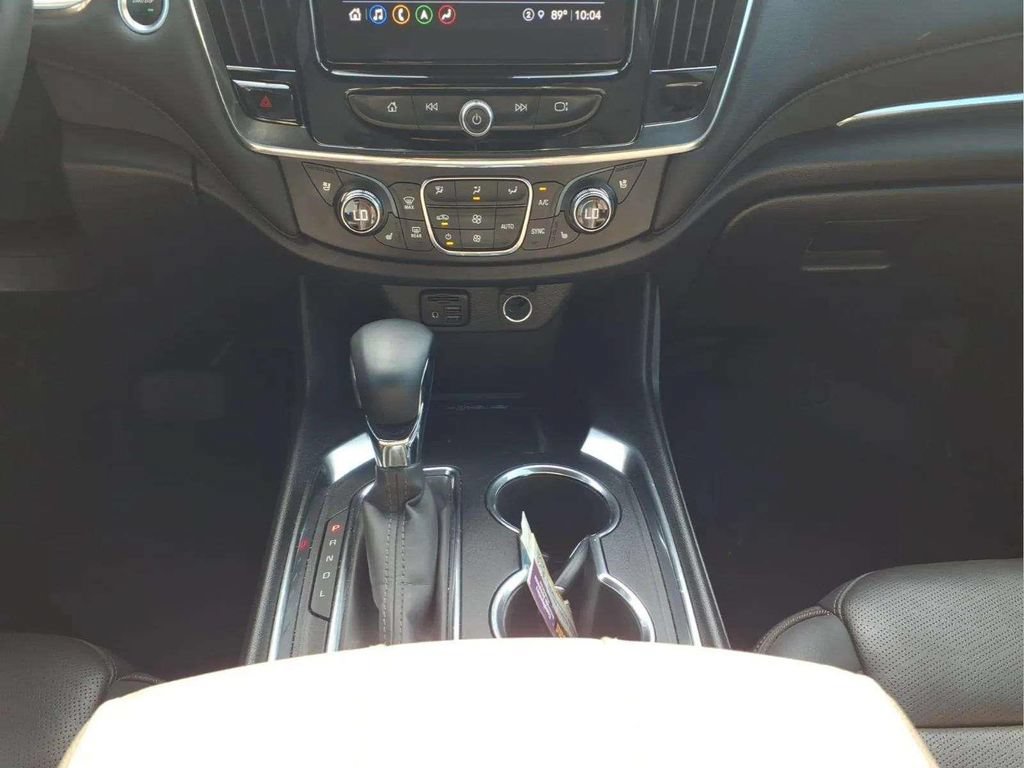 Used 2023 Chevrolet Traverse High Country AWD/4WD image 10