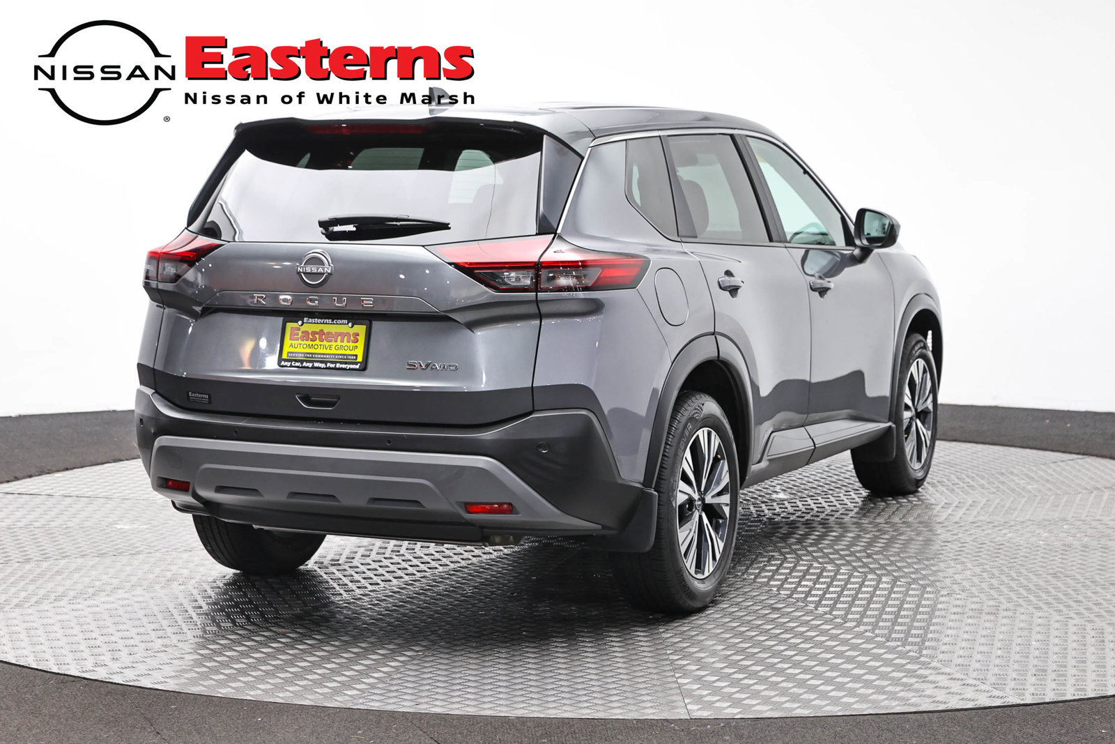 Used 2023 Nissan Rogue SV AWD/4WD image 5