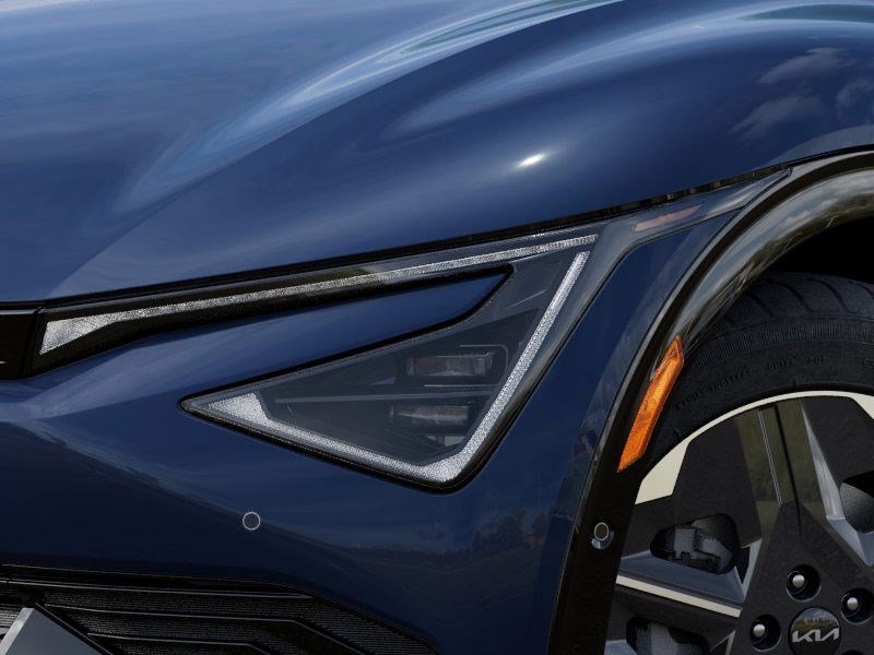 New 2025 Kia EV6 Light w/ Light LR Technology Package image 10