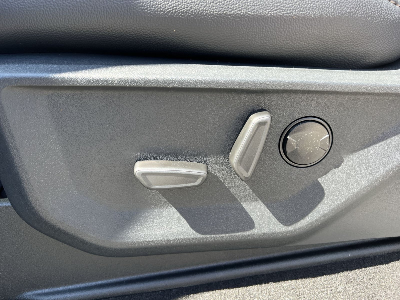 New 2026 Ford F350 Lariat AWD/4WD image 14