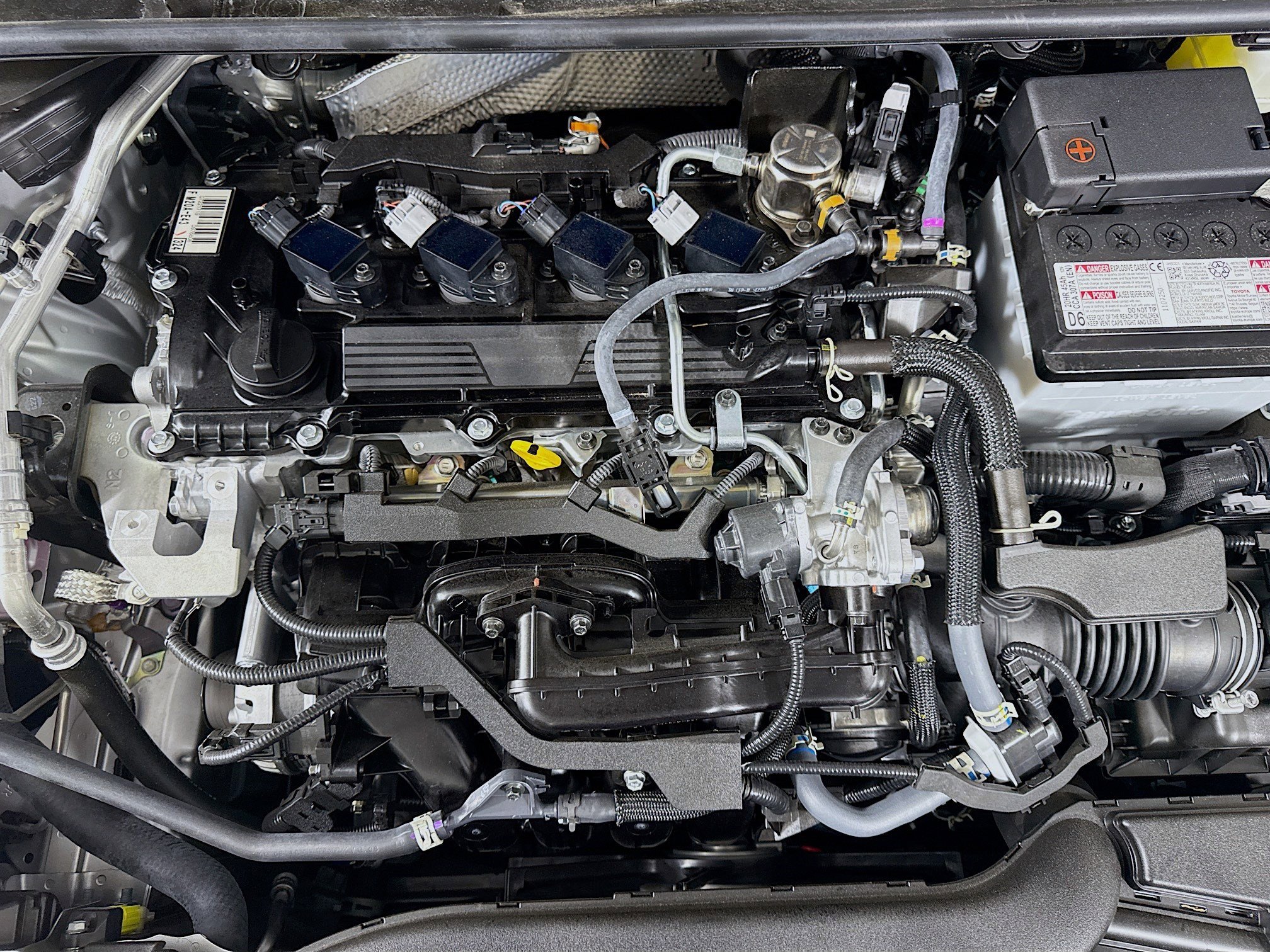 Used 2025 Toyota Corolla SE FWD image 39
