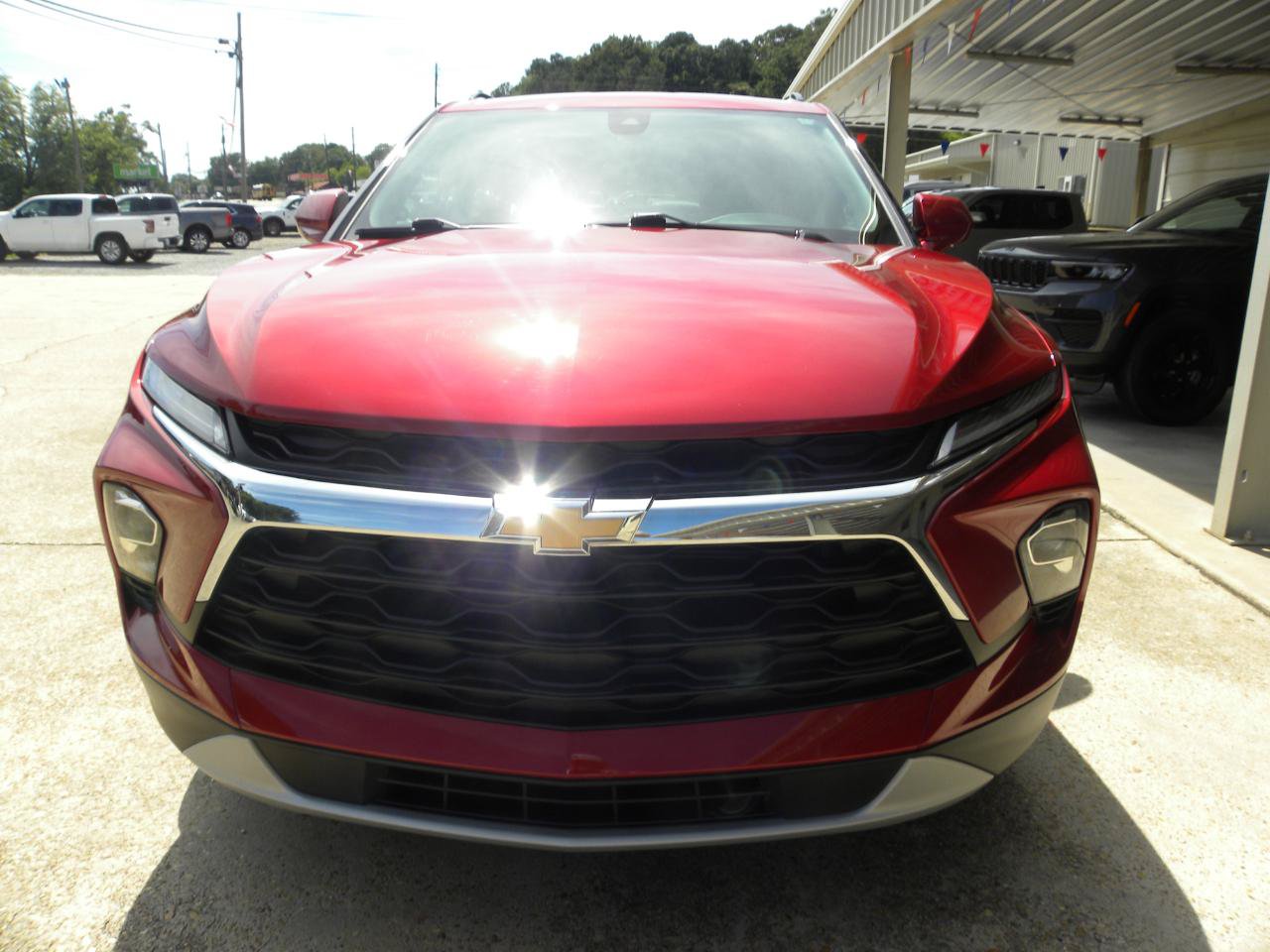 Used 2024 Chevrolet Blazer LT w/ Convenience Package FWD image 9