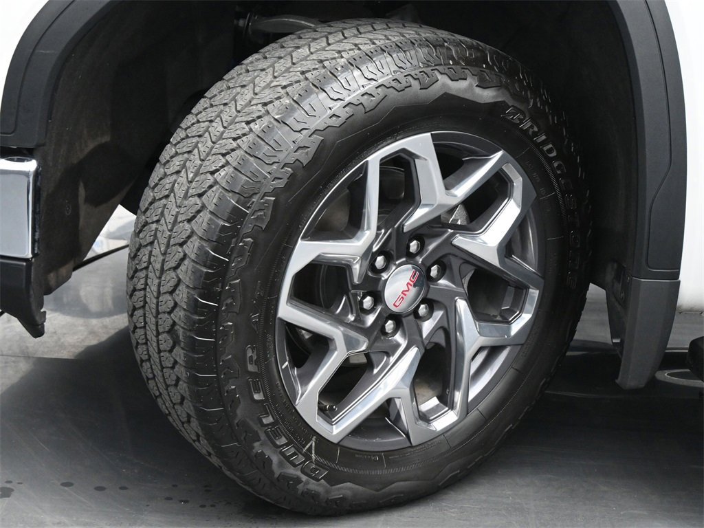 Used 2024 GMC Sierra 1500 SLT image 24