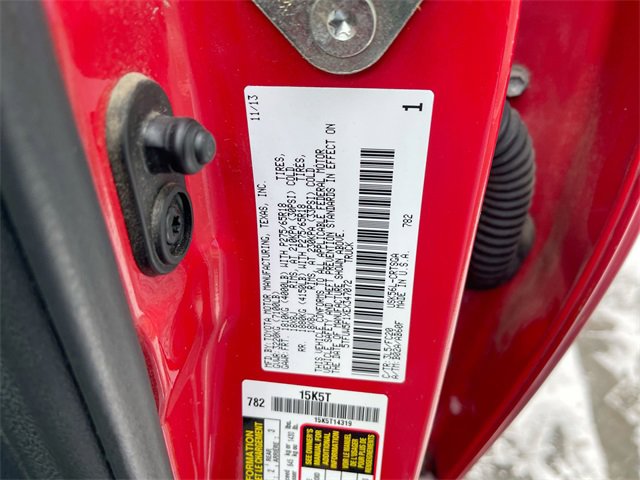 Used 2014 Toyota Tundra SR5 w/ SR5 Upgrade Package image 30