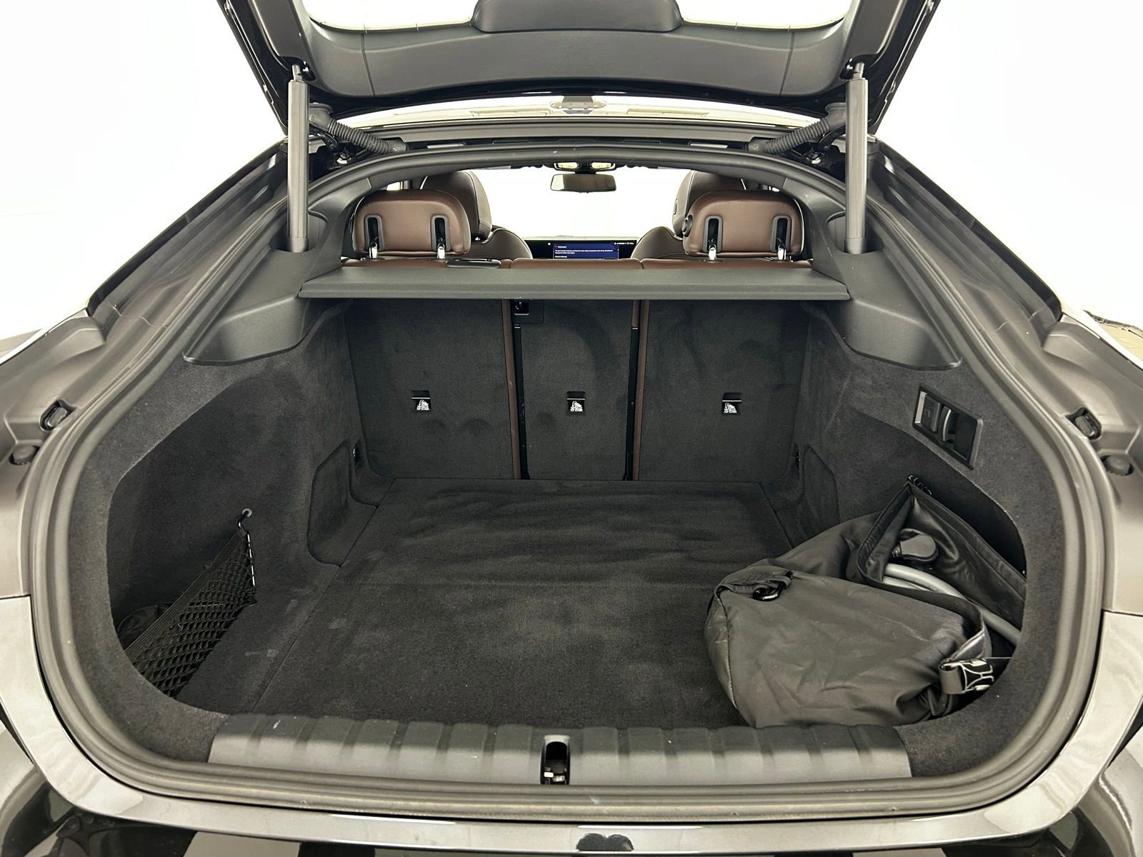 Used 2022 BMW i4 eDrive40 w/ M Sport Package image 38