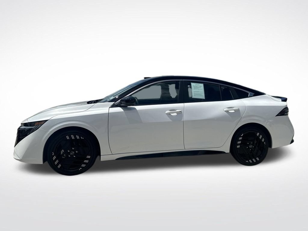 Used 2026 Nissan Sentra SR w/ SR All Weather Package FWD image 2
