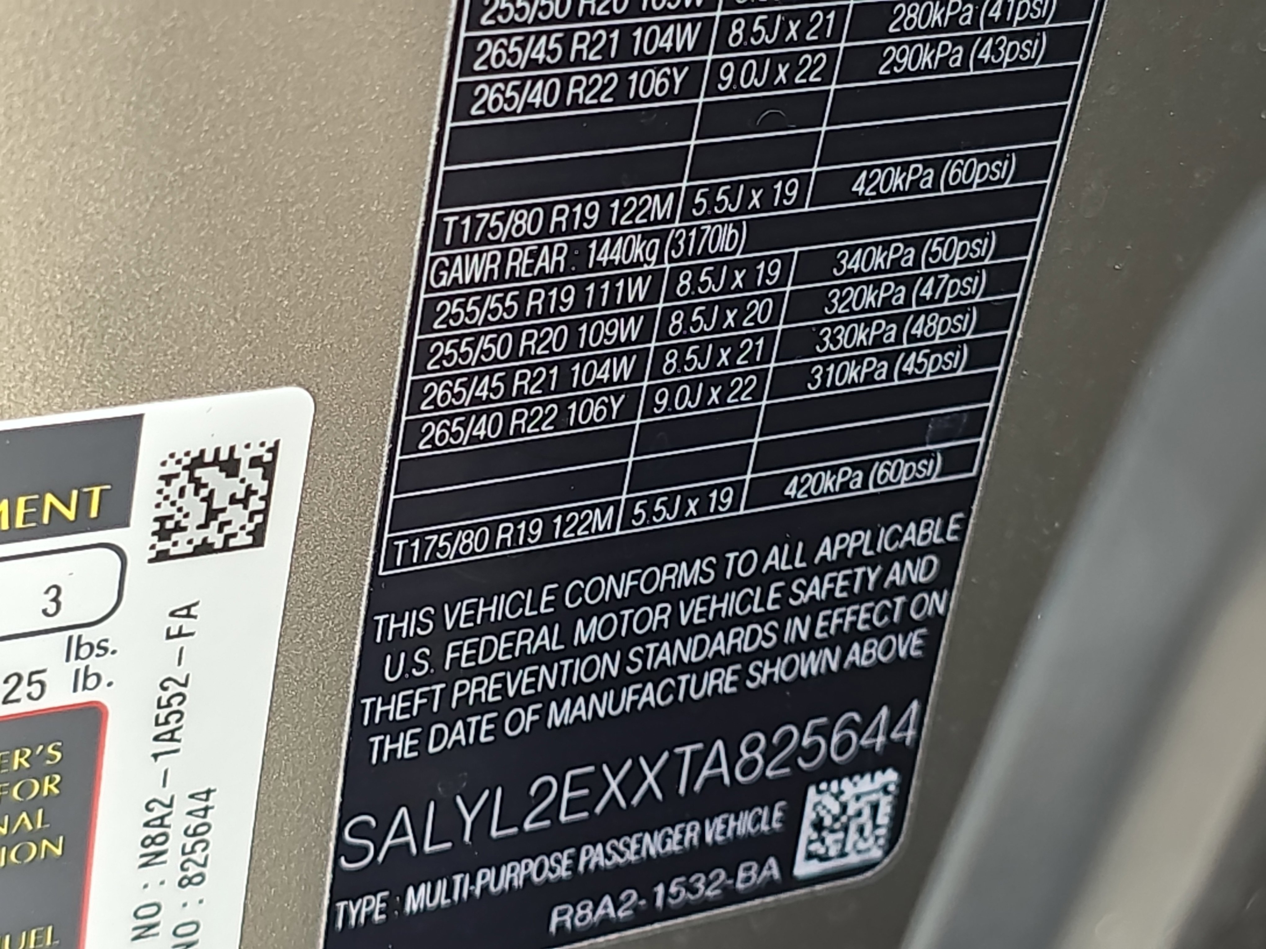 New 2026 Land Rover Range Rover Velar Dynamic SE image 36