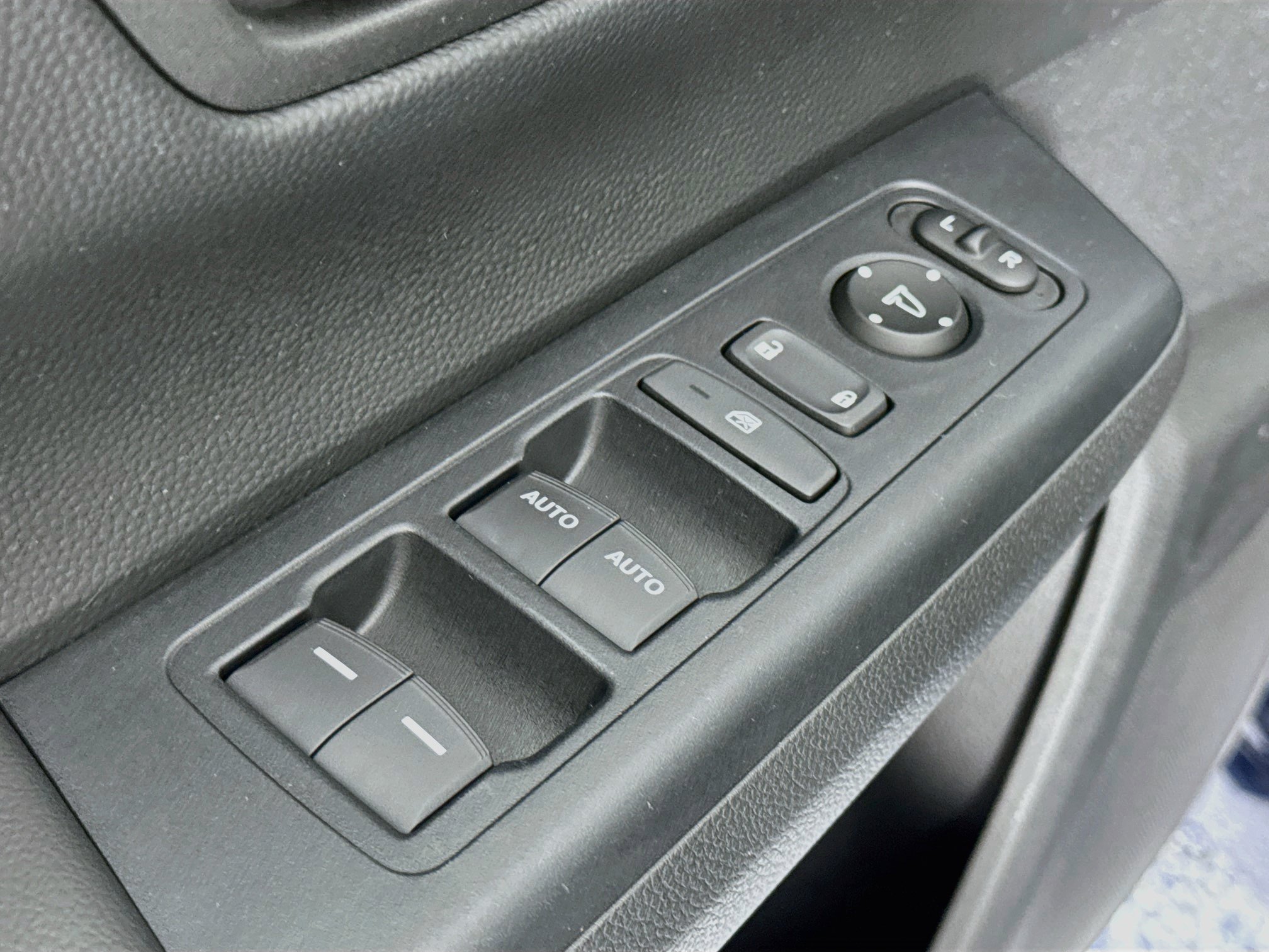 Certified 2024 Honda CR-V EX image 17