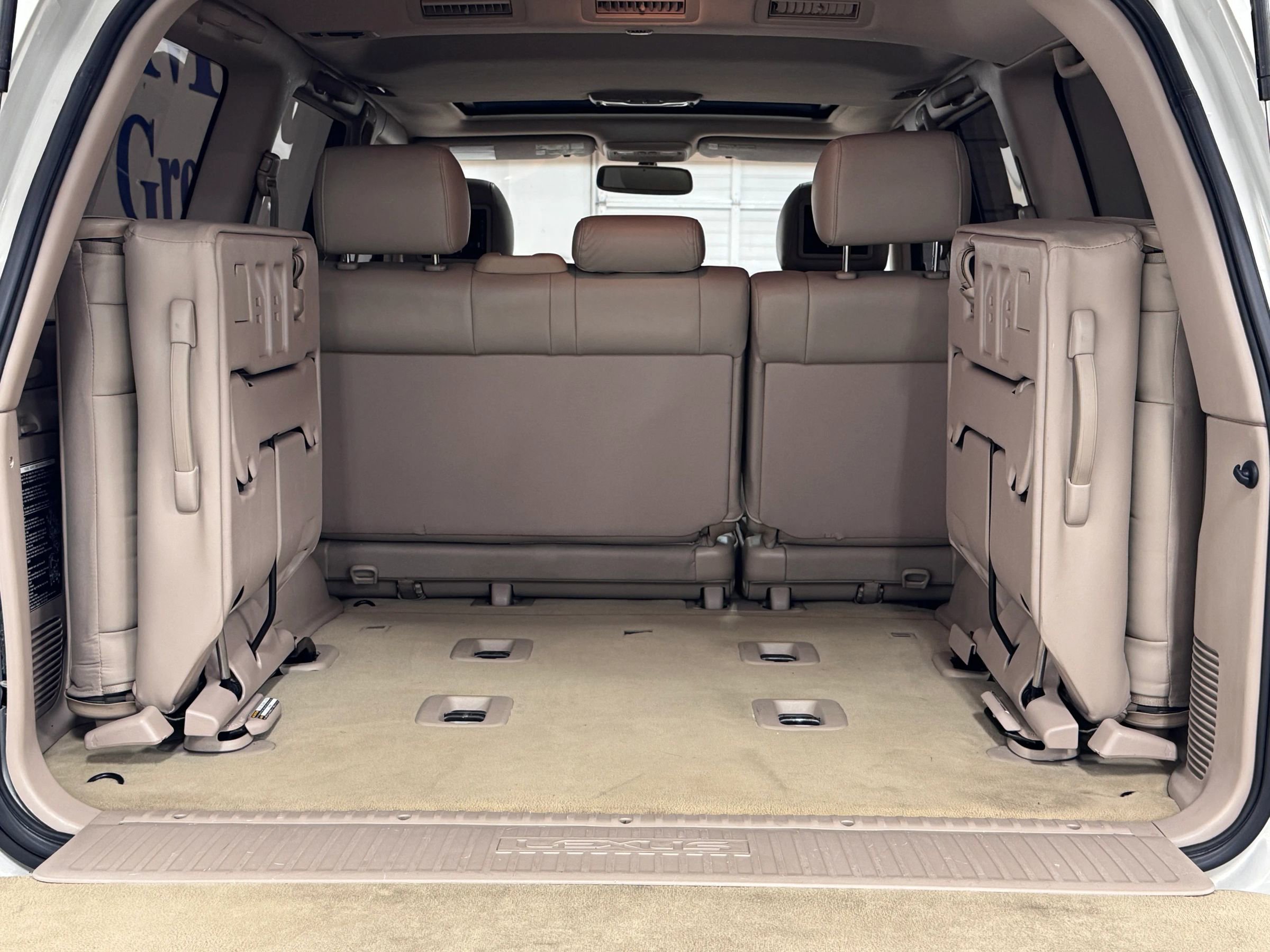 Used 2002 Lexus LX 470 LX 470 Sport Utility 4D image 7