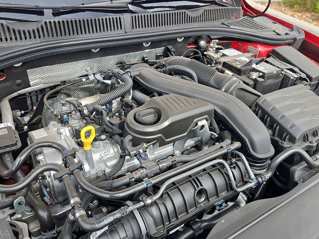 Used 2025 Volkswagen Jetta SE image 14