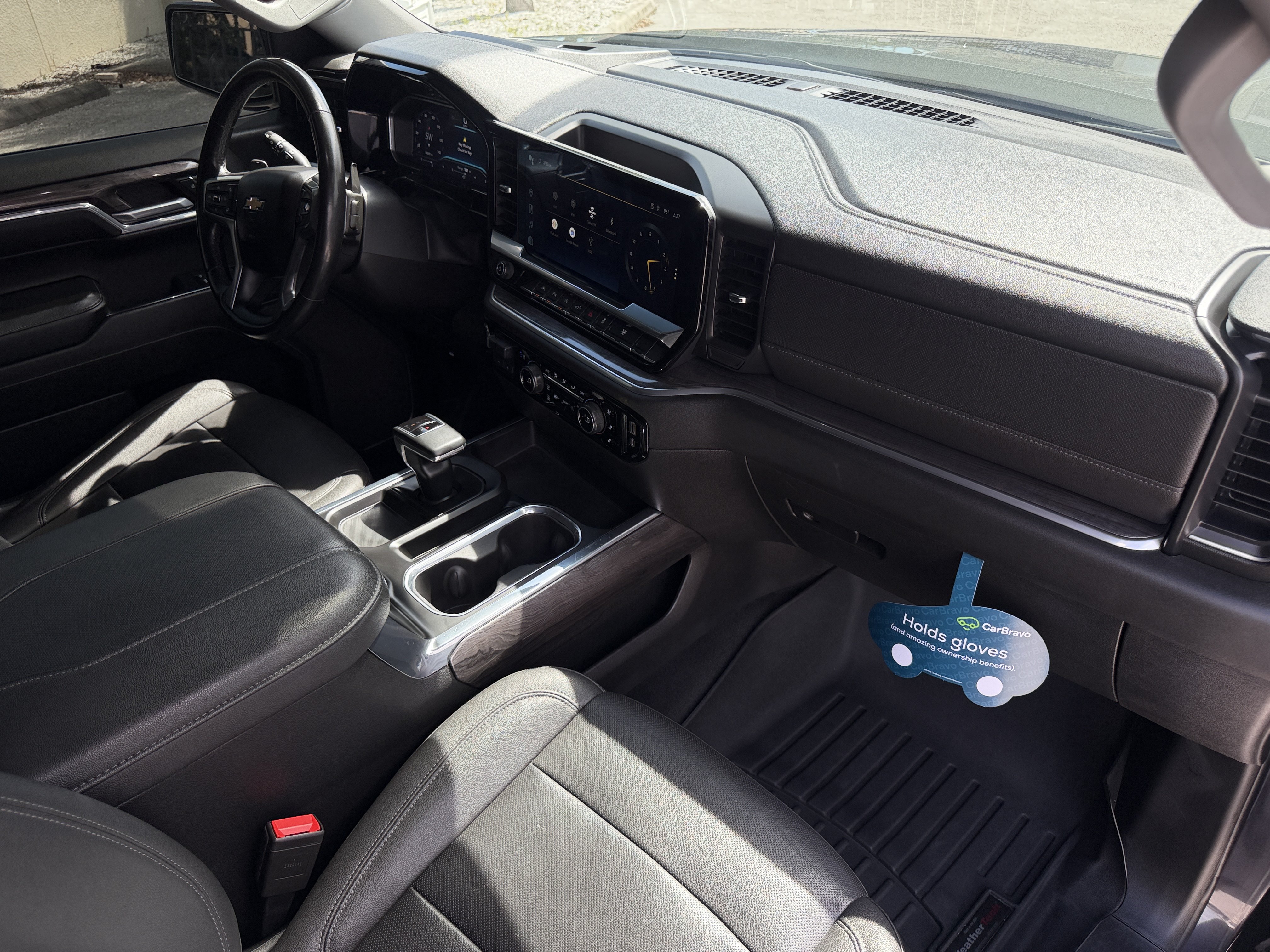 Used 2023 Chevrolet Silverado 1500 LTZ AWD/4WD image 10