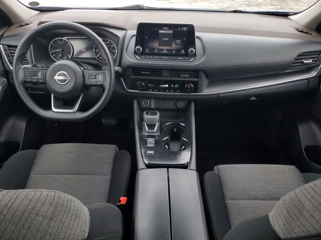 Used 2023 Nissan Rogue SV image 22