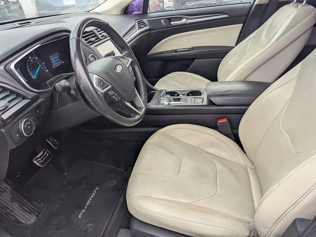 Used 2018 Ford Fusion Energi Titanium image 23