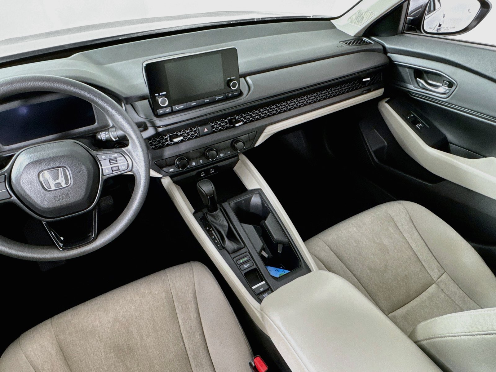 Certified 2024 Honda Accord EX image 19