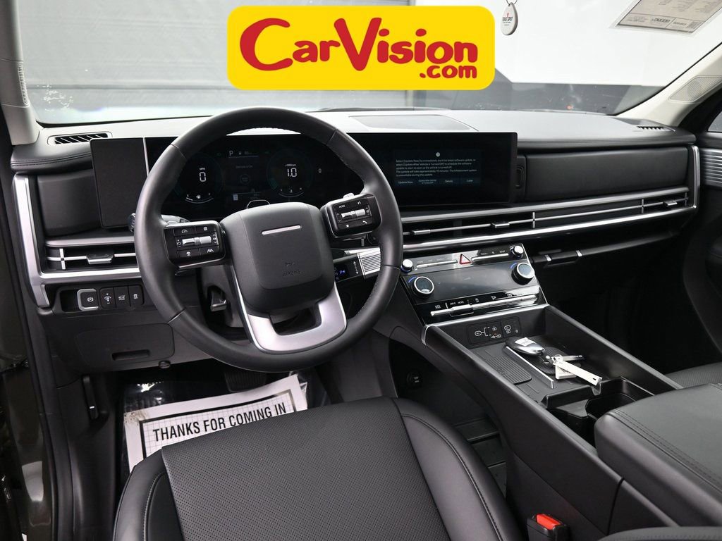 Used 2025 Hyundai Santa Fe SEL w/ Tow & Go Package image 10
