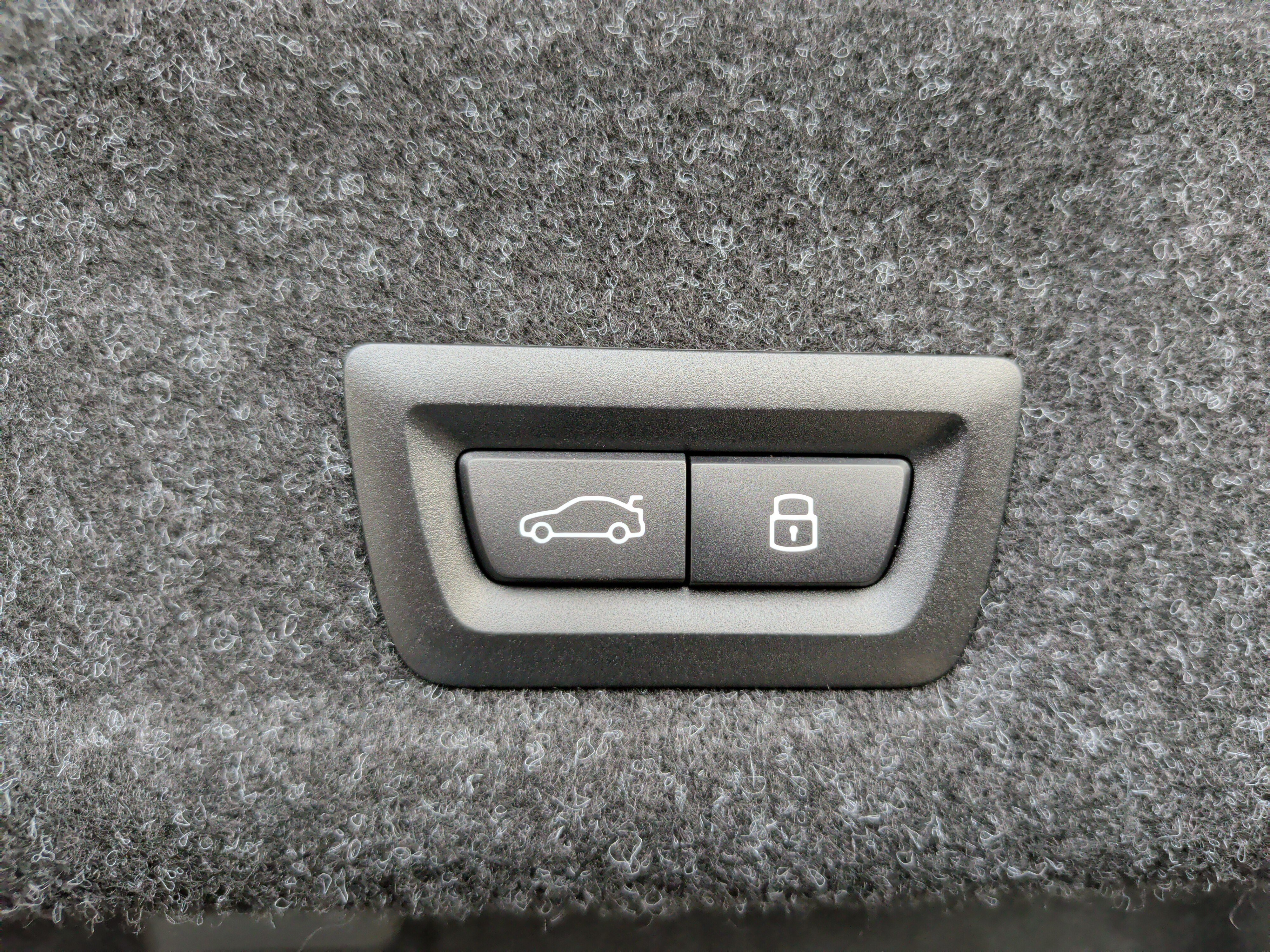 Used 2026 BMW 330i Sedan w/ Convenience Package RWD image 38