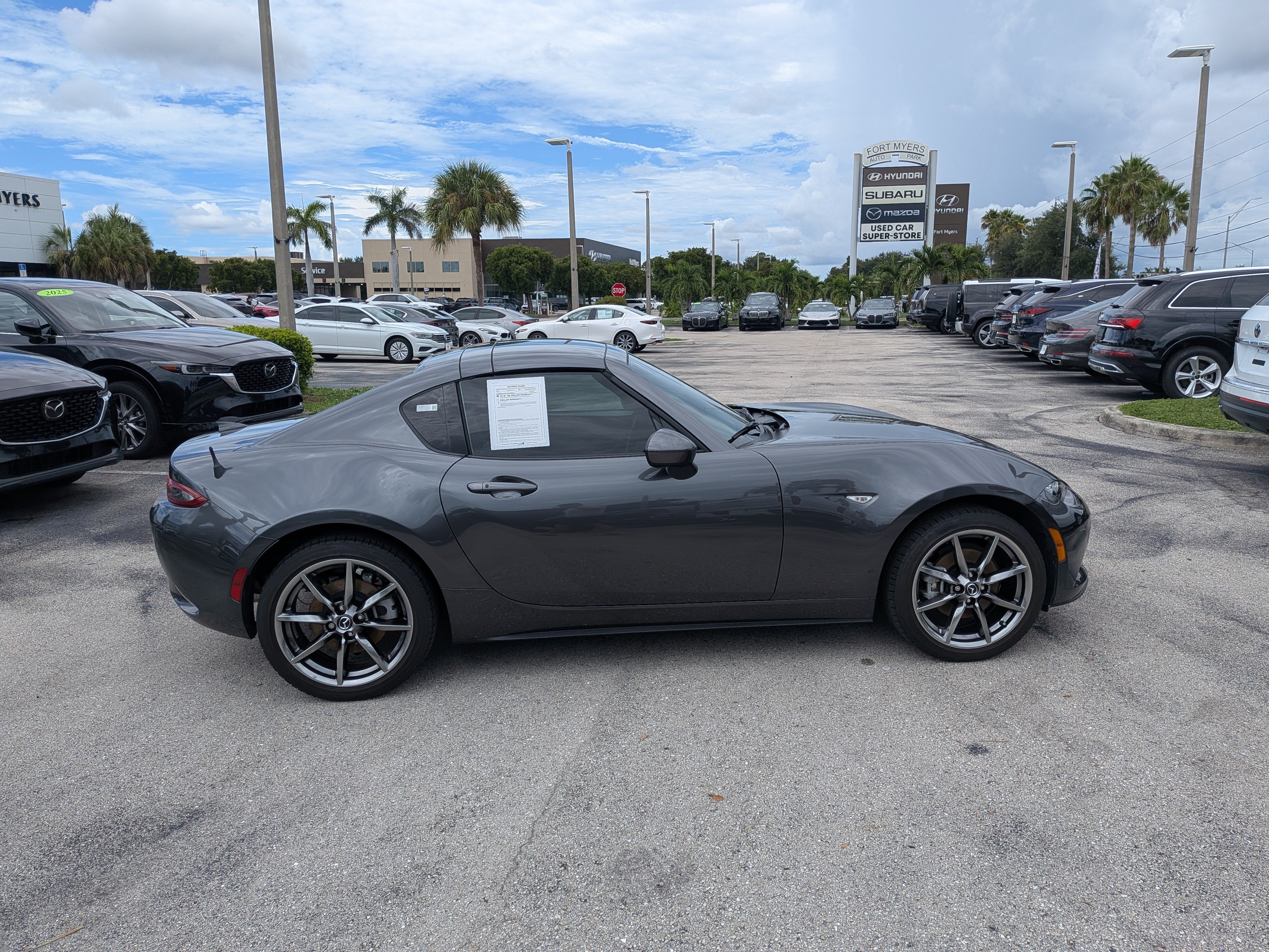 Used 2022 MAZDA MX-5 Miata RF Grand Touring RWD image 3