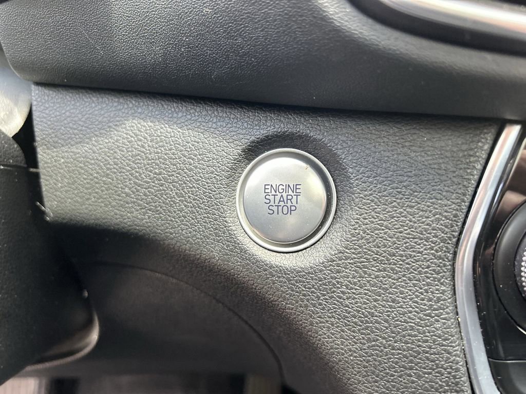 Used 2019 Hyundai Santa Fe FWD image 35