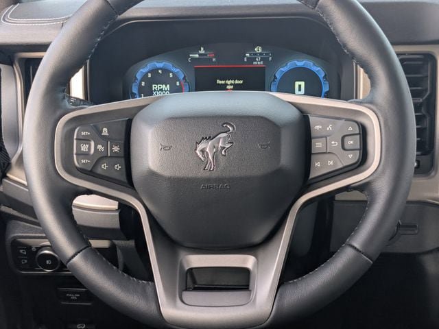 New 2025 Ford Bronco Outer Banks AWD/4WD image 70