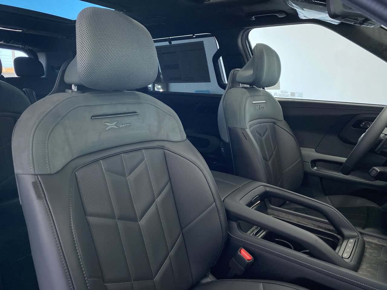 New 2027 Kia Telluride SX Prestige X-Pro AWD/4WD image 32
