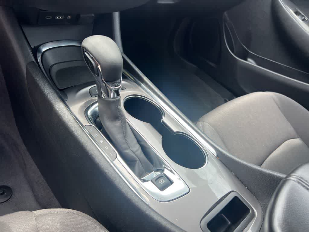 Used 2024 Chevrolet Malibu LT FWD image 31