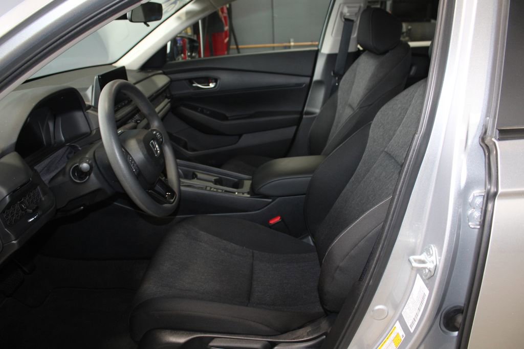 Used 2024 Honda Accord LX image 9