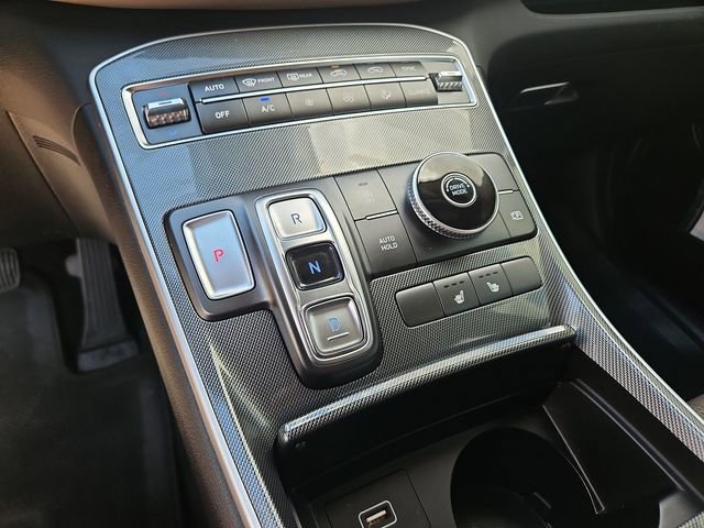 Used 2021 Hyundai Santa Fe SEL w/ Convenience Package image 15