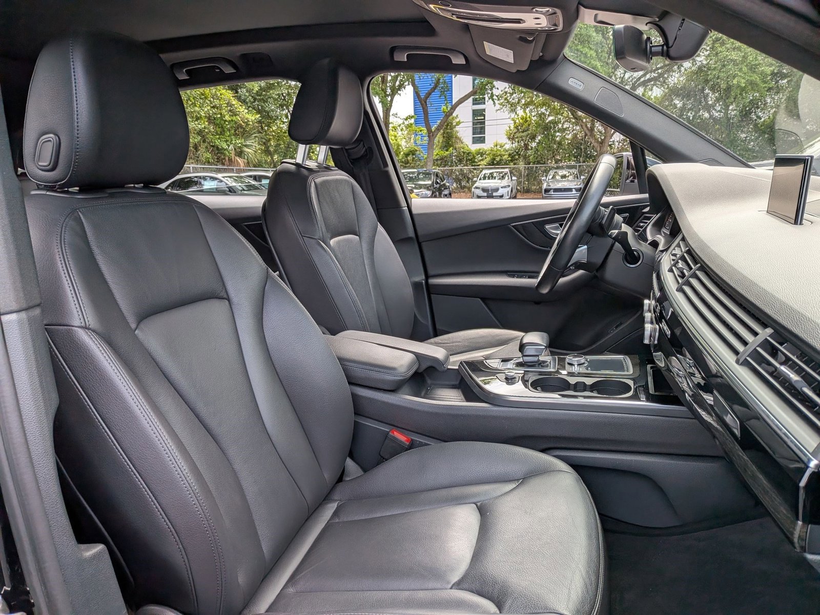 Used 2017 Audi Q7 3.0T Premium Plus image 19