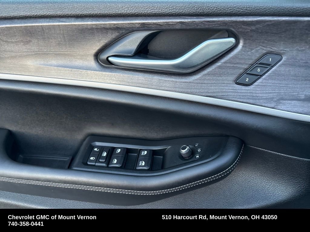 Used 2025 Jeep Grand Cherokee L Limited image 13