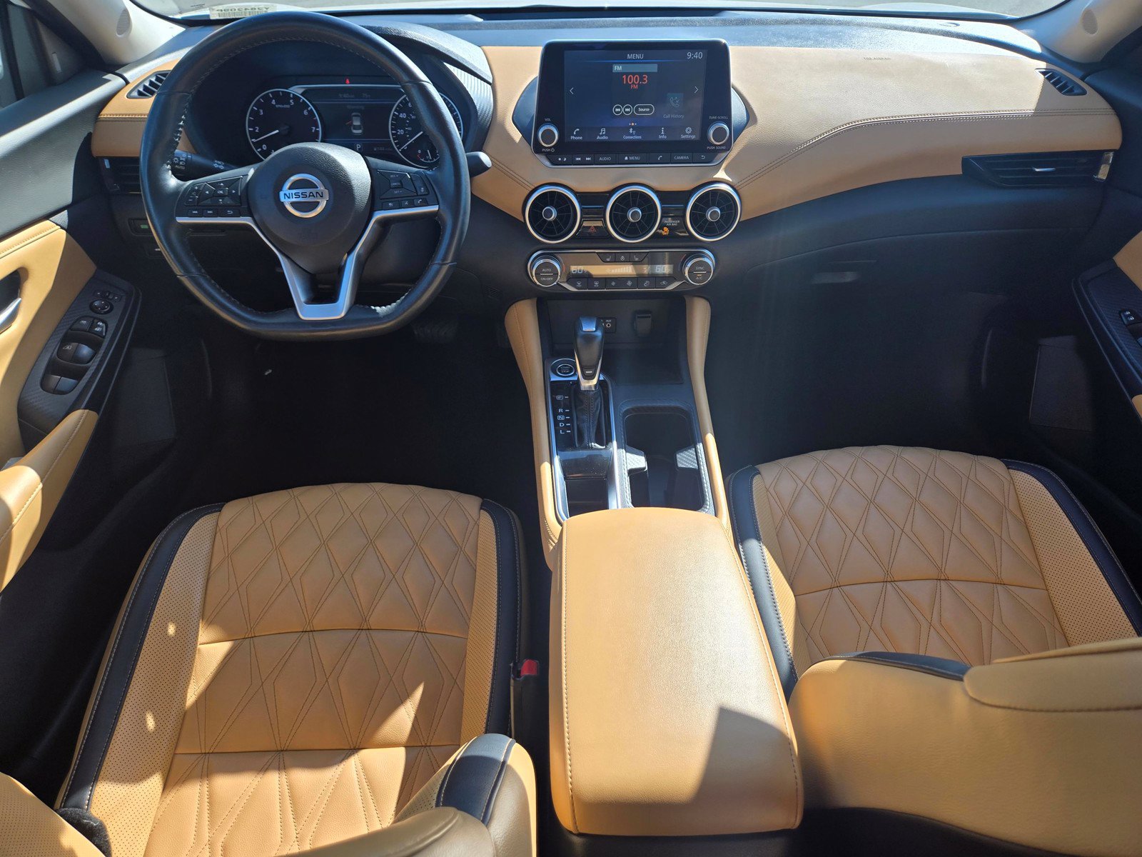 Used 2022 Nissan Sentra SV w/ SV Premium Package FWD image 18