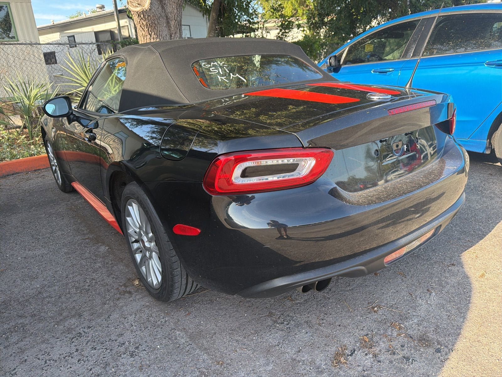 Used 2018 FIAT 124 Spider Classica RWD image 7