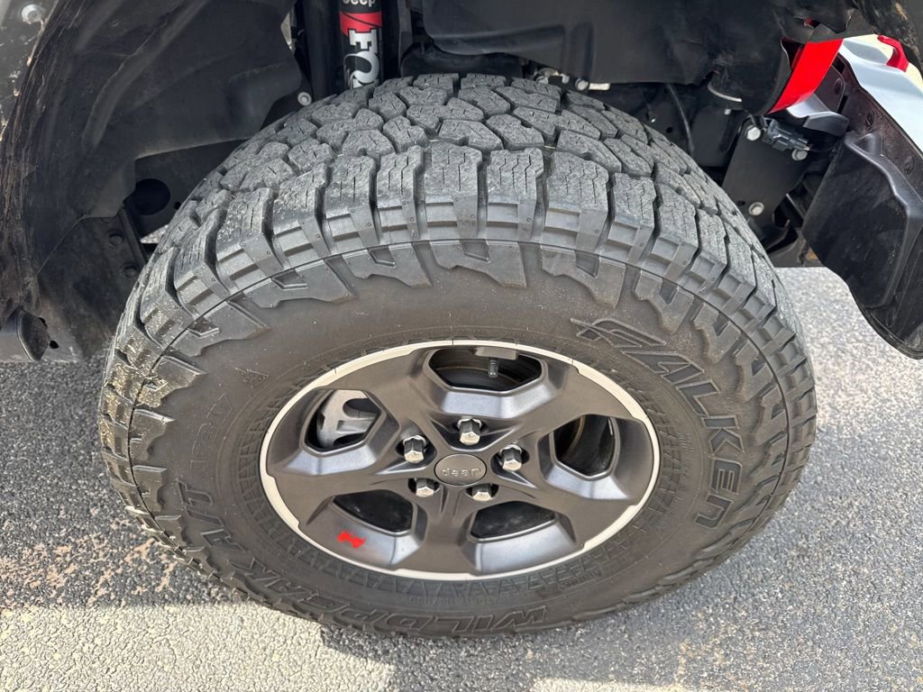 Used 2022 Jeep Gladiator Rubicon w/ Cold Weather Group image 37