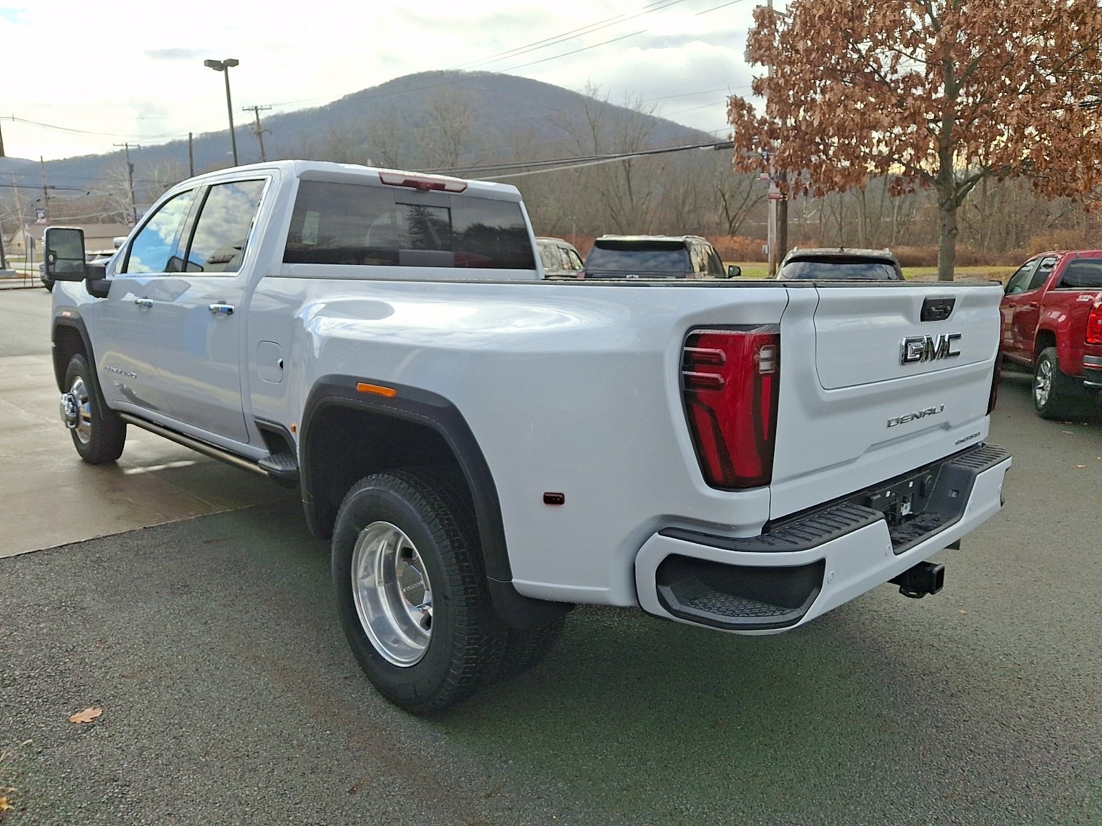 New 2026 GMC Sierra 3500 Denali Ultimate image 4