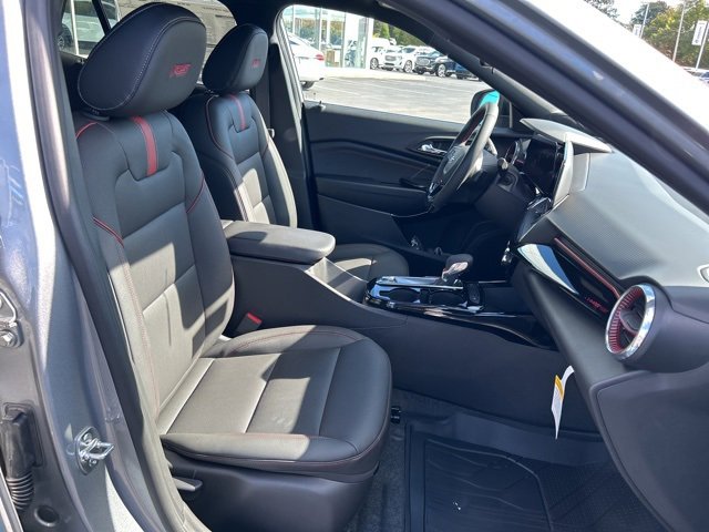 New 2026 Chevrolet Trax RS w/ Driver Confidence Package image 8