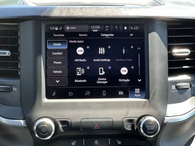 Used 2022 RAM 1500 Big Horn AWD/4WD image 12