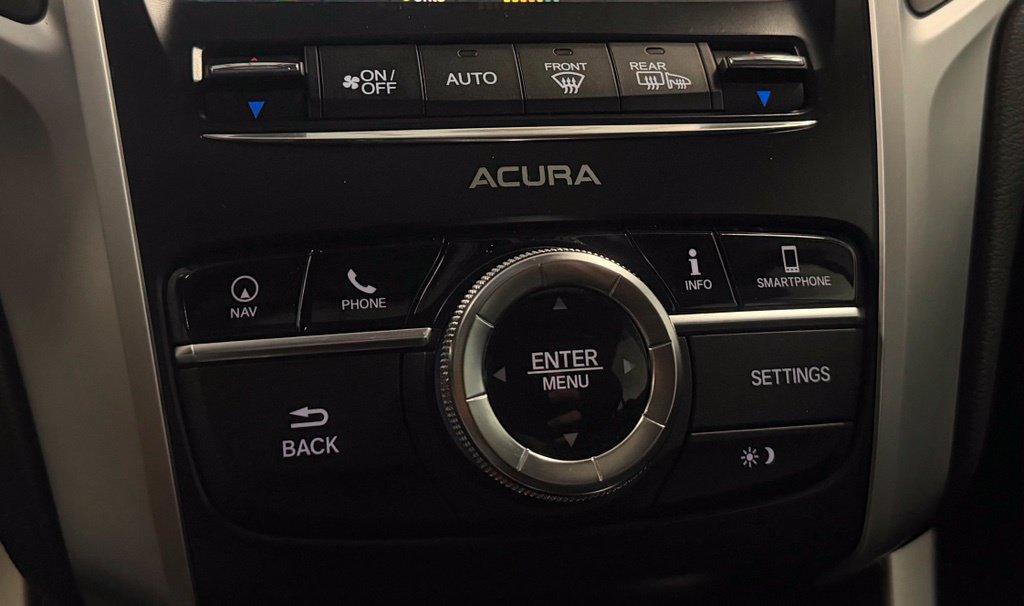 Used 2018 Acura TLX w/ Technology Package FWD image 19