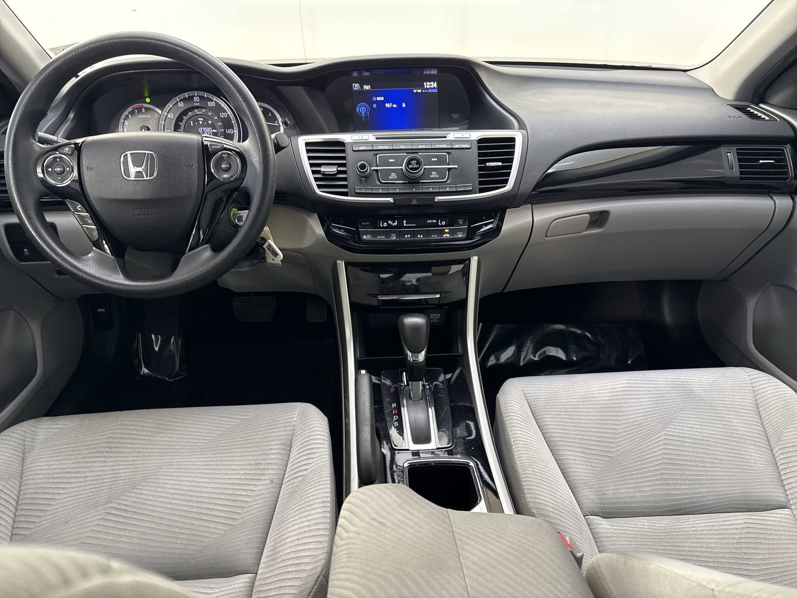 Used 2016 Honda Accord LX image 22