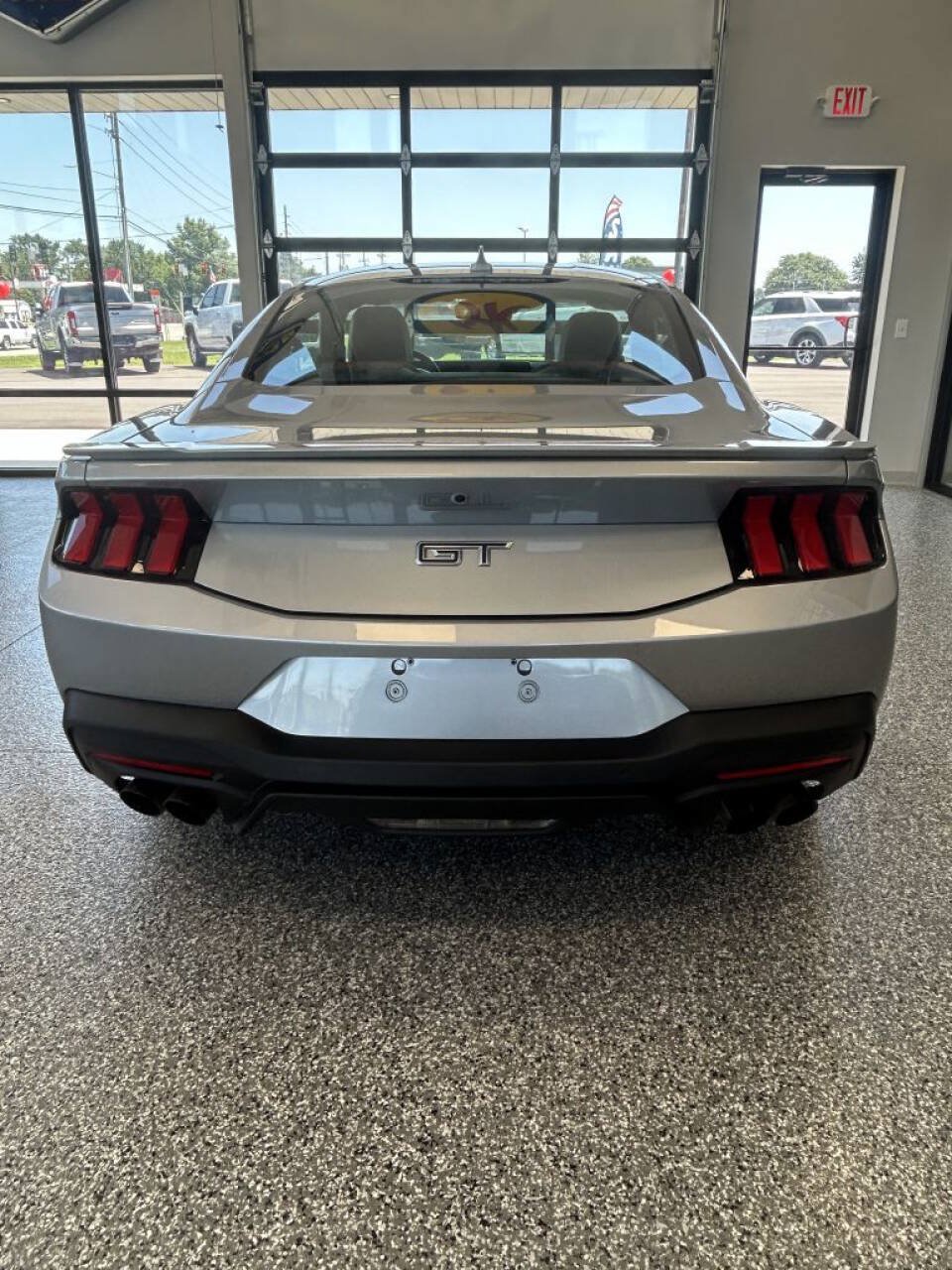 Used 2025 Ford Mustang GT Premium RWD image 4