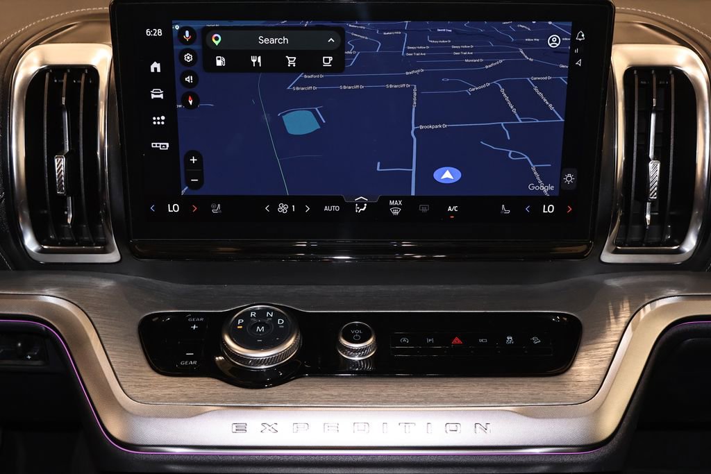 Certified 2025 Ford Expedition Max Platinum image 33